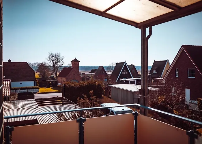 Wunderschoene Ferienwohnung Mit Feldblick Und Balkon, Mit Kostenlosem Wlan Und Strandfahrrad, Haustiere Erlaubt