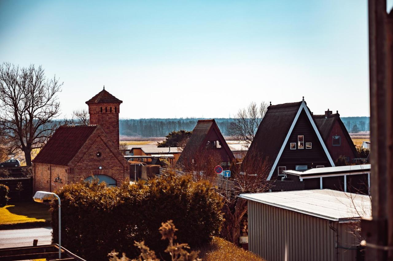 Wunderschoene Mit Feldblick Und Balkon, Mit Kostenlosem Wlan Und Strandfahrrad, Haustiere Erlaubt Apartment Boergerende-Rethwisch